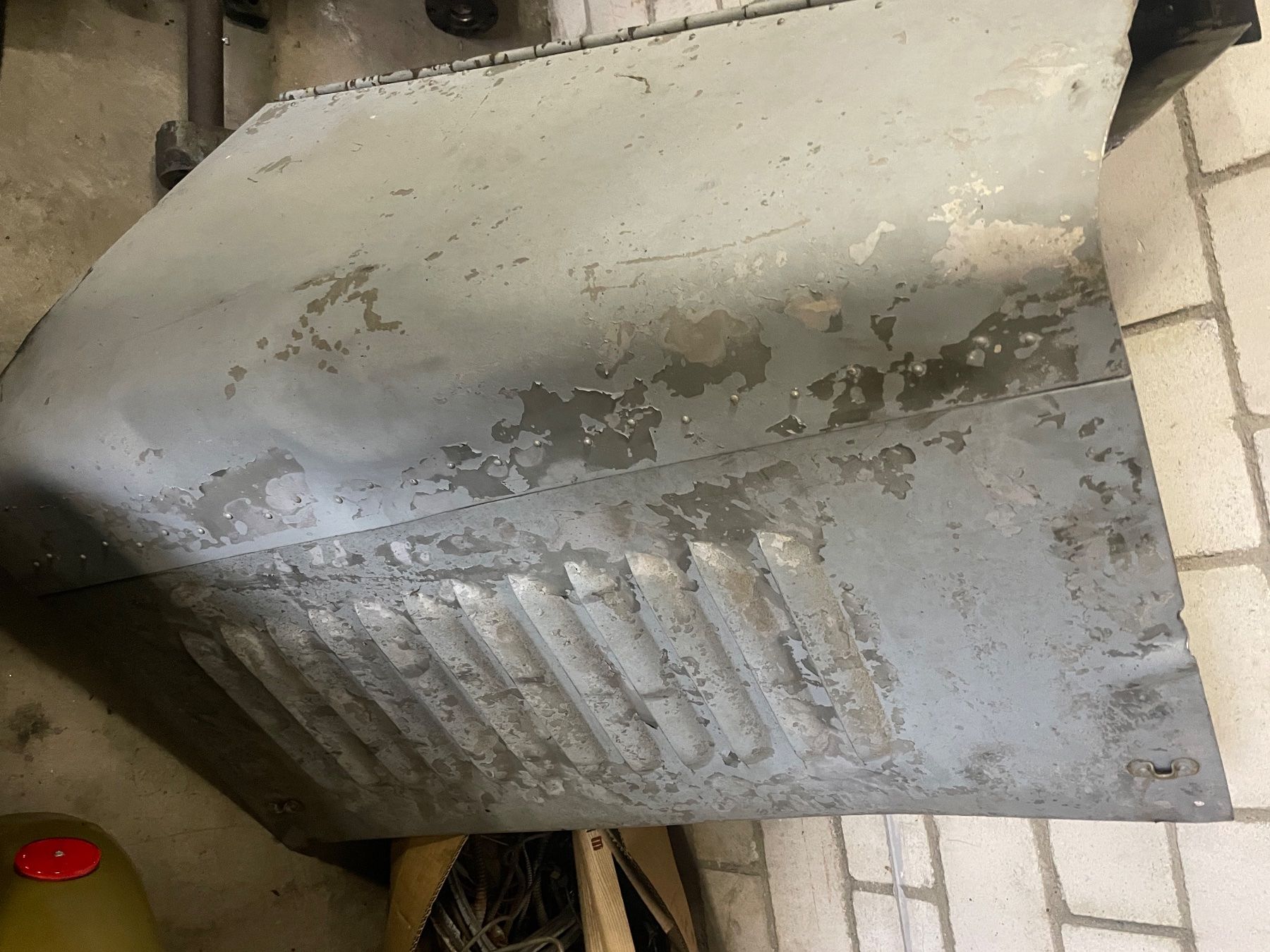 Tracteurs: Motorenhaube von Hürlimann Industrie oder Export Traktor. – D'occasion à Heimisbach par steyr77 1