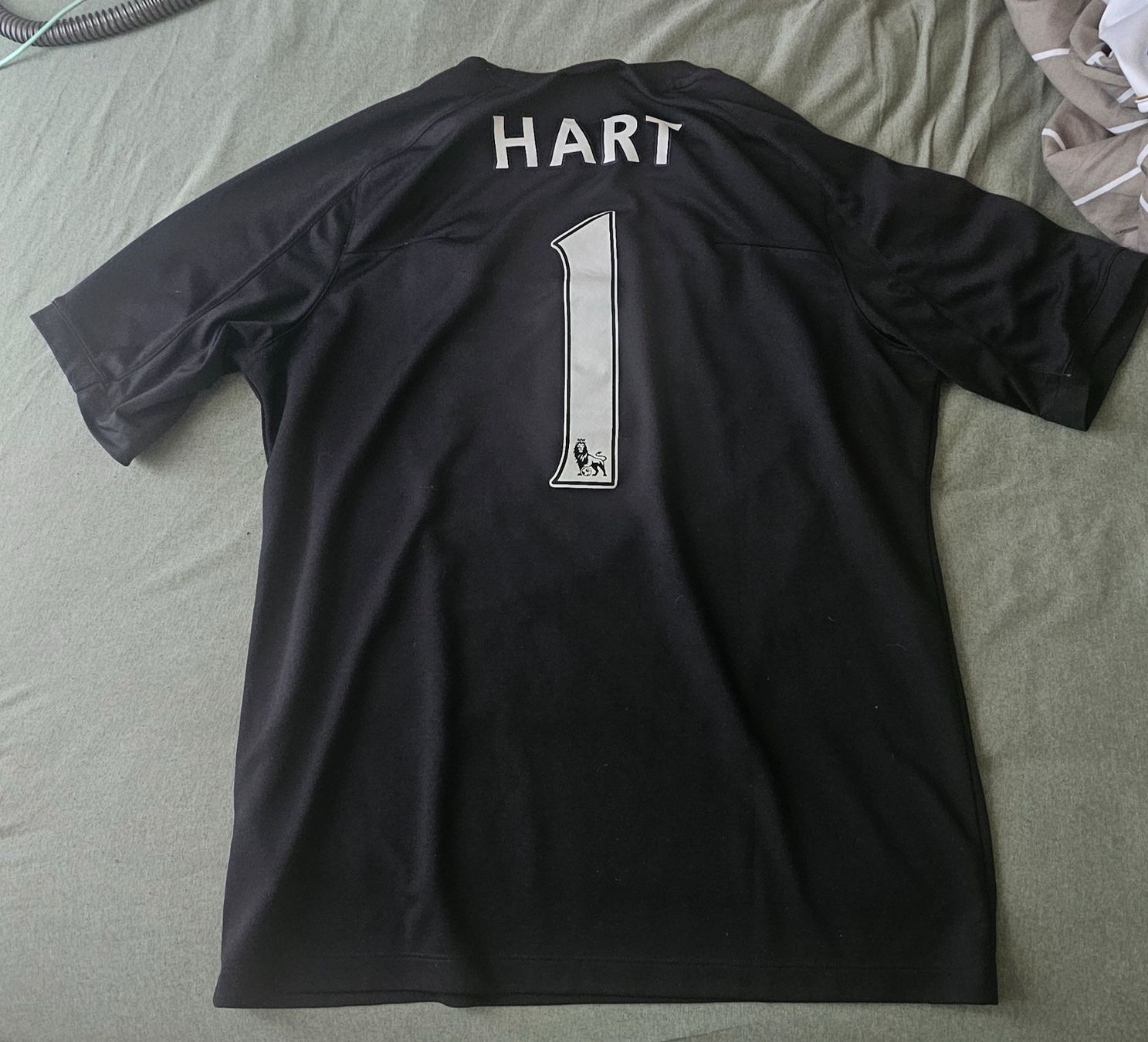 Leibchen & Hosen: 2 maillots Manchester City – Gebraucht aus St-Prex von sebgav 3