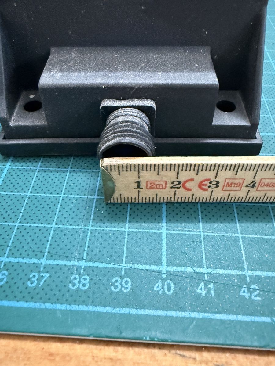 Componenti elettronici: Transformator 230v auf 24v – Usato da Luzern venduto da Andrinos 3