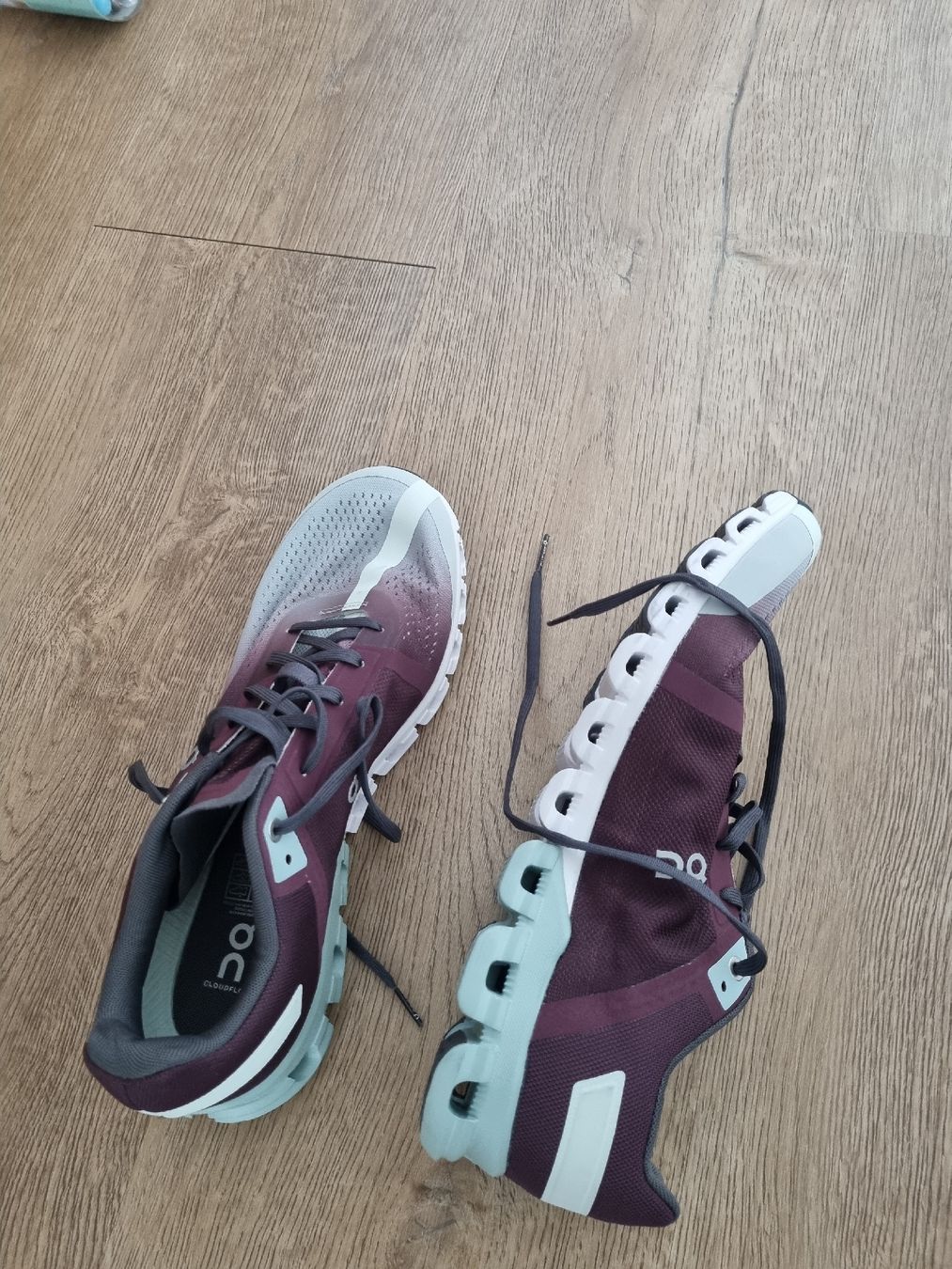 On Herrenschuhe: On Cloudflow new – Neu (gemäss Beschreibung) aus Uster von rrzk