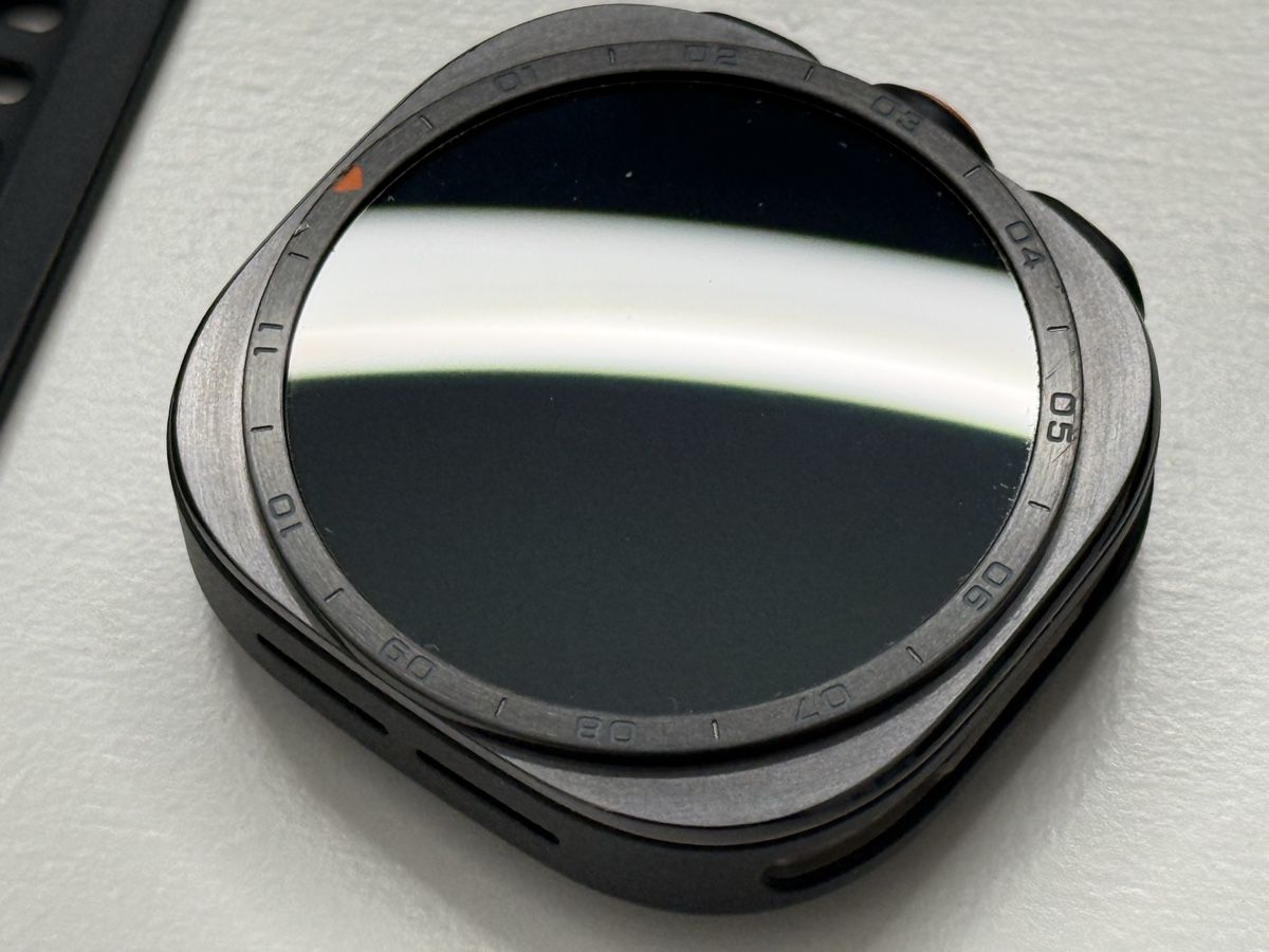 Samsung Smartwatch: Galaxy Watch Ultra 2 – Gebraucht aus Uetendorf von sgoobie70