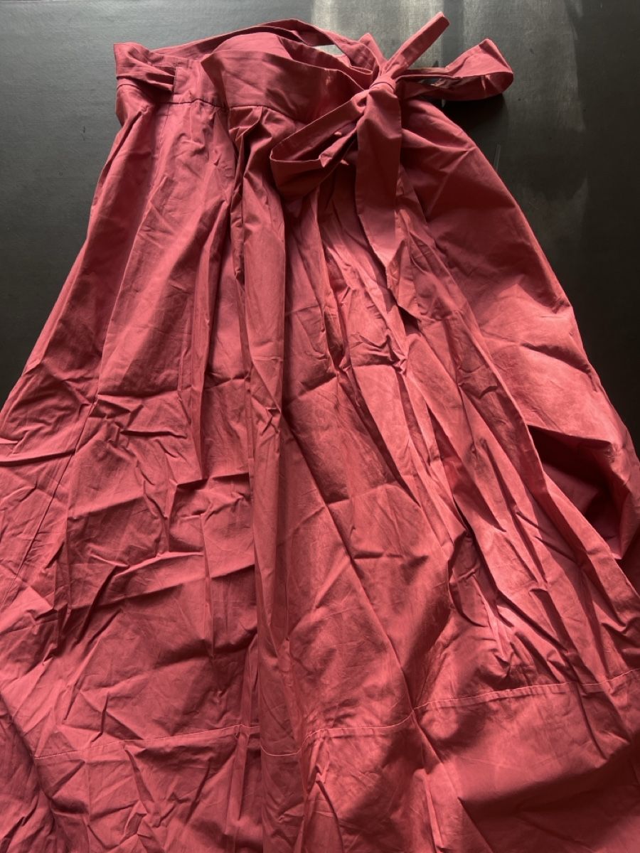 Max Mara Gonne: MaxMara Weekend Rock / 40 – Nuovo (secondo la descrizione) da Basel venduto da fra_np7m 1