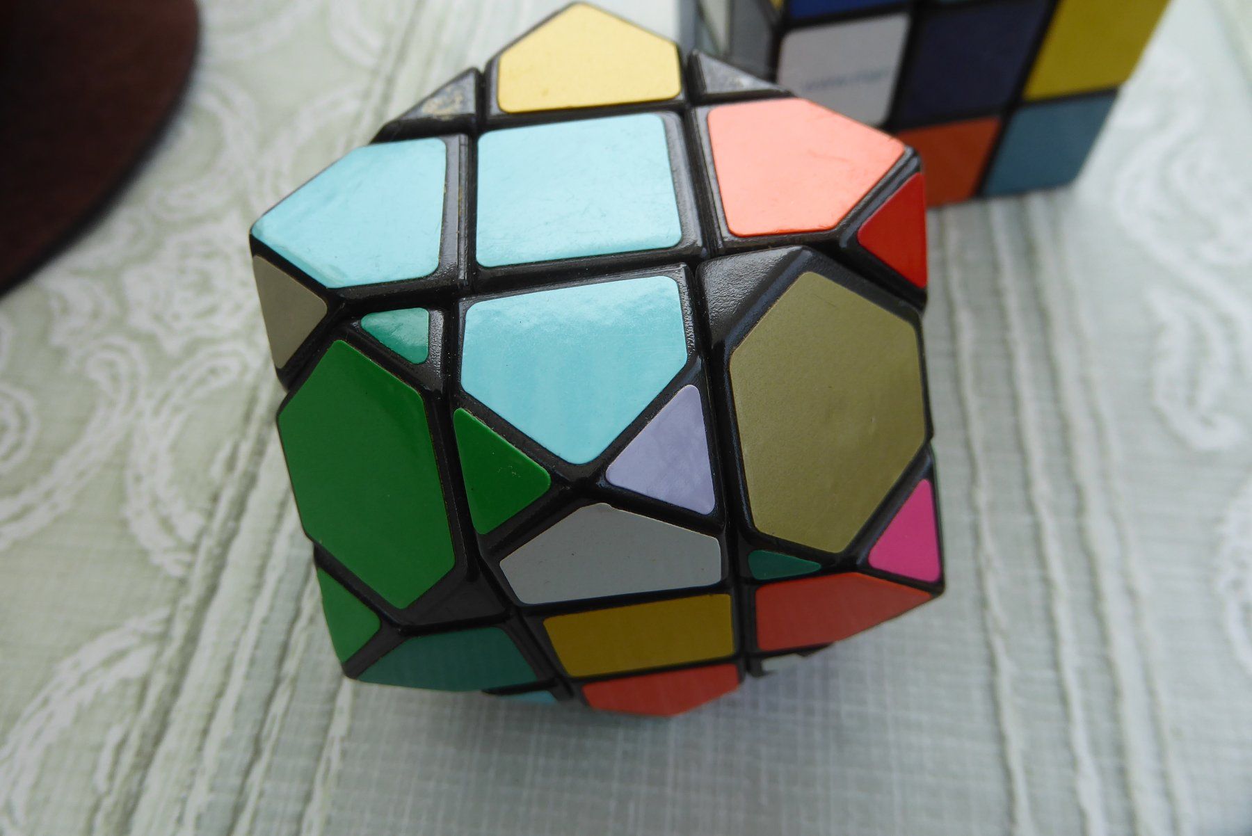 Rubik's Giochi: 2 Knobel Würfel  Rubik s Cube Kult – Usato da Sargans venduto da Benziner 3