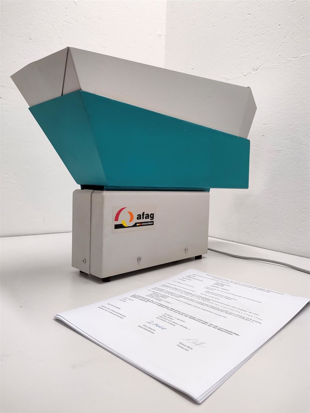 Accessori da laboratorio: AFAG Nachfüllvibrationsdosierer VD3 – Usato da Niederdorf venduto da LeptonAG_Labor 1