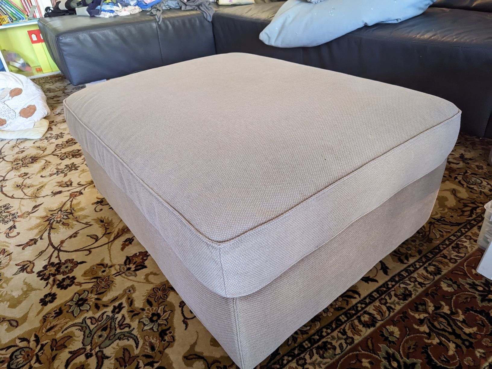 Ikea Hocker: Ikea Hocker Kivik – Gebraucht aus Suhr von der_poebel