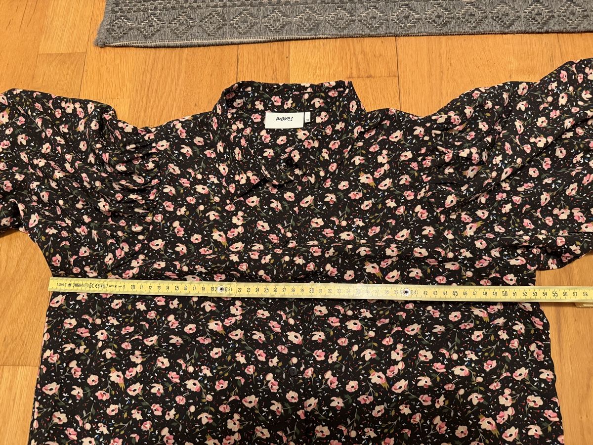 Camicette: move Bluse mit Blumenmuster, Grösse 38, Top Zustand! – Usato da Adliswil venduto da StephanieAnnina 6