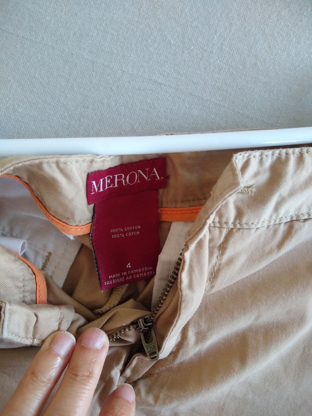 Pantalons: Summer pants Size US 4 (small) – D'occasion à Dübendorf par LoRi-2026 2