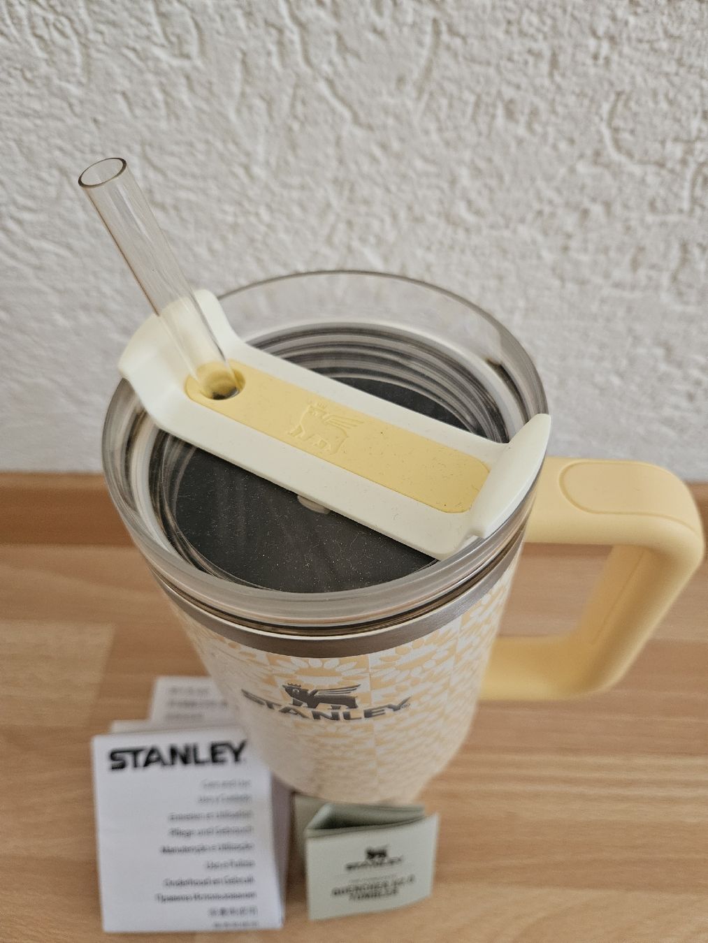 Stanley Tassen: Stanley Cup 1,18 L Limited Edition – Neu und originalverpackt aus Sargans von Chicco051 1
