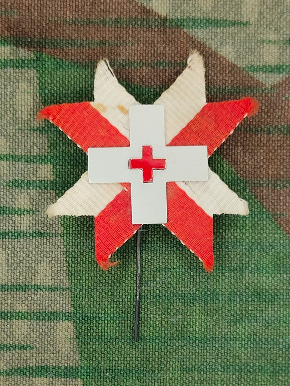 Placchette & Badge: 1. August Abzeichen 1944 – Usato da Bauma venduto da SwissMilitaria