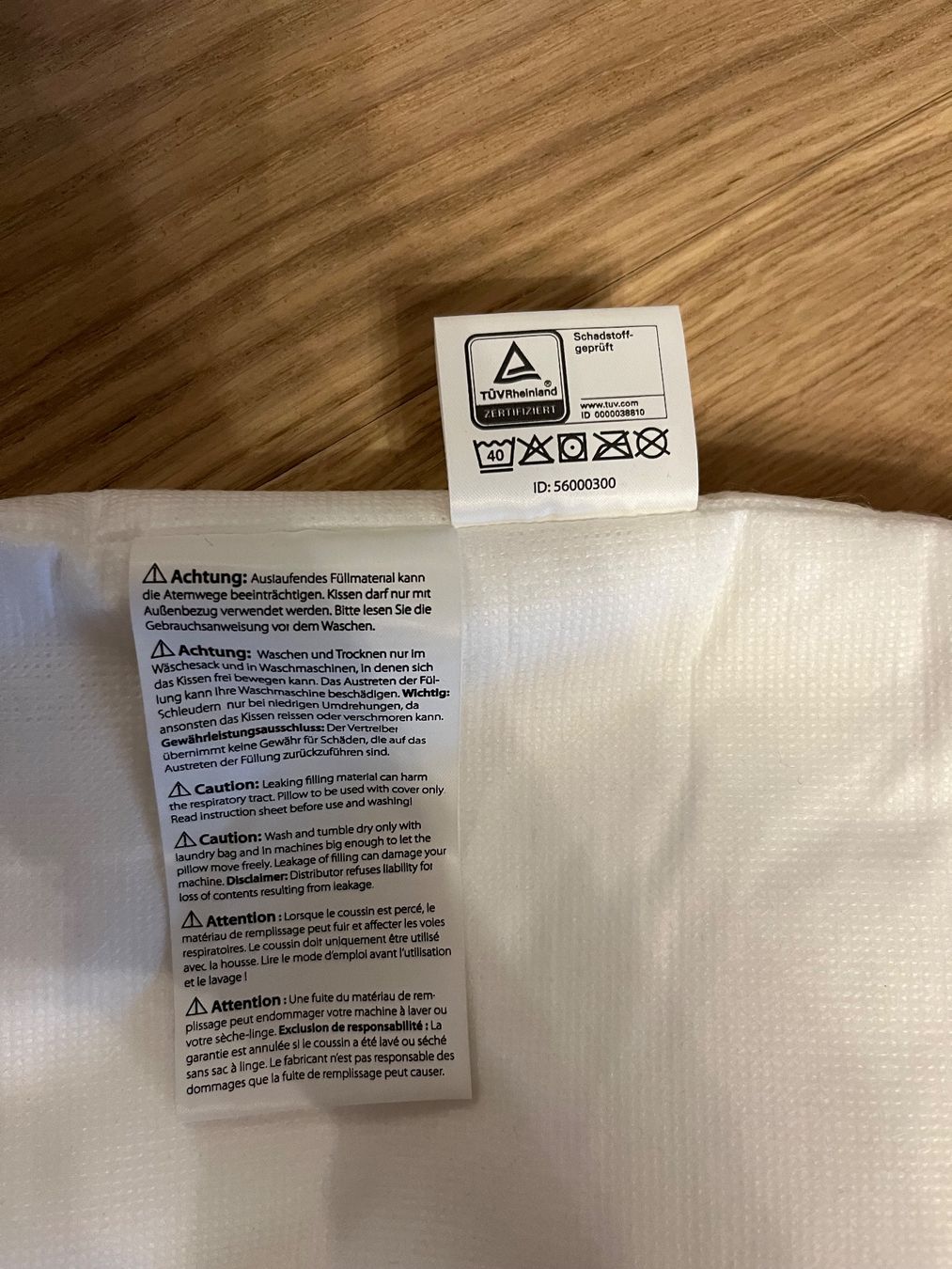 Cuscini: Stillkissen – Usato da Ebmatingen venduto da Londoner18 1