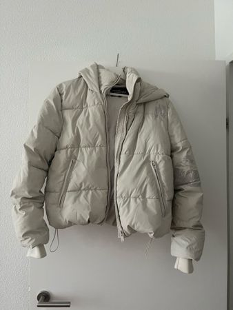 Winterjacke beige