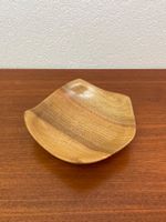 Free Form Nussbaum Schale Holzschale vintage Dekoschale 50s