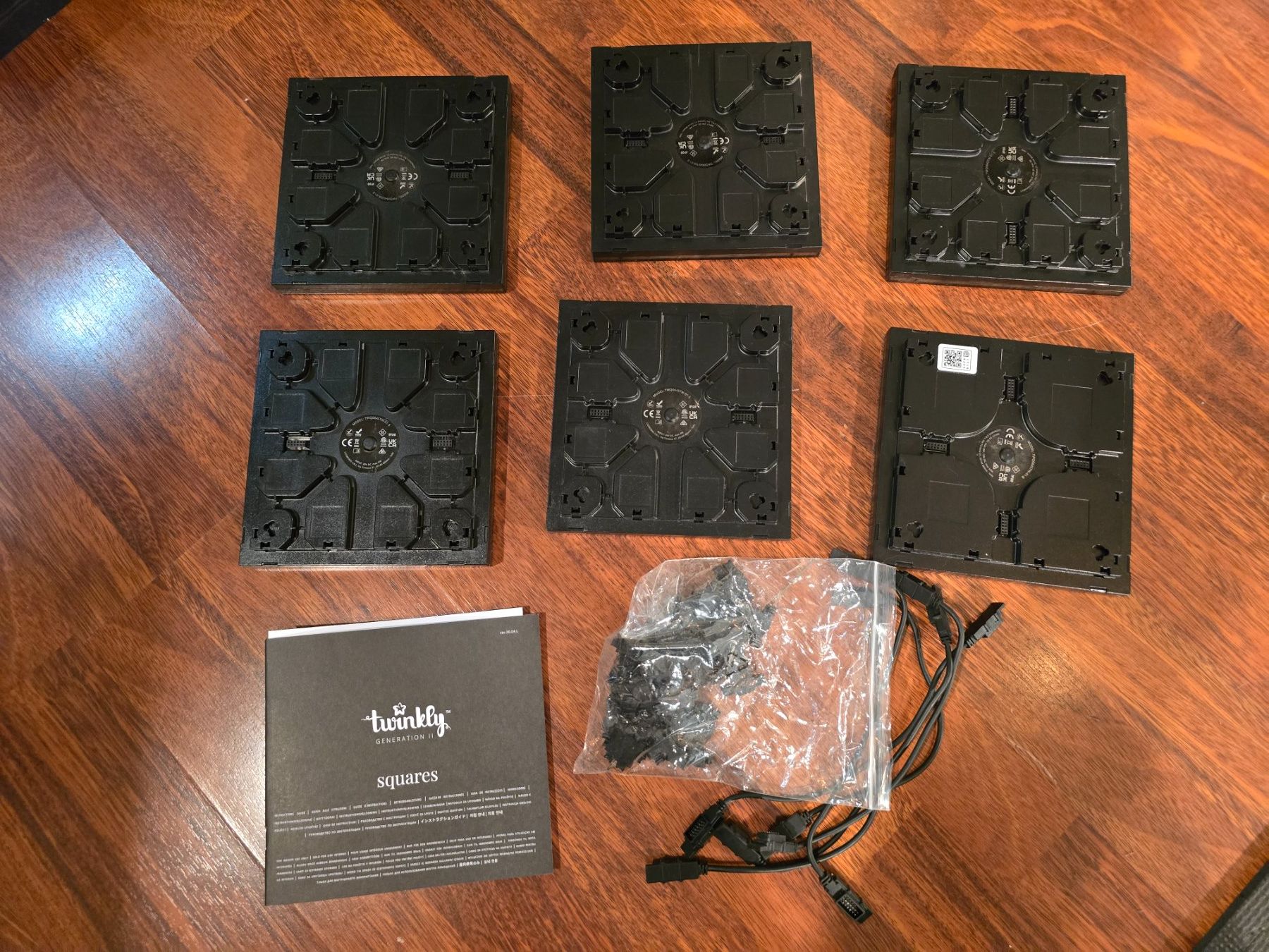 Lampade: Twinkly Squares Set (6 Panels) LED – Usato da St. Gallenkappel venduto da KetoViking 2
