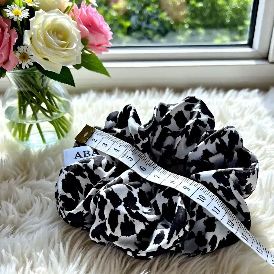 Accessori per capelli: Scrunchie Seide - Leopard - Haargummi Seide - Neu! – Nuovo e nell'imballaggio originale da Vals venduto da ABA-Atelier 2