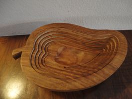 Holzschale Apfelform faltbar, Deko Schale für Früchte.