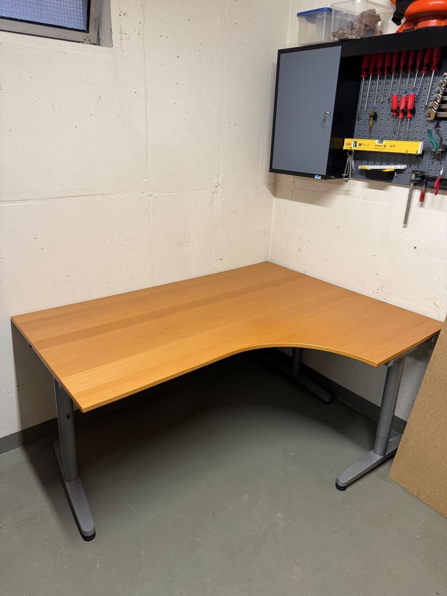 Bureaux: Büropult – D'occasion à Spreitenbach par Wayne100