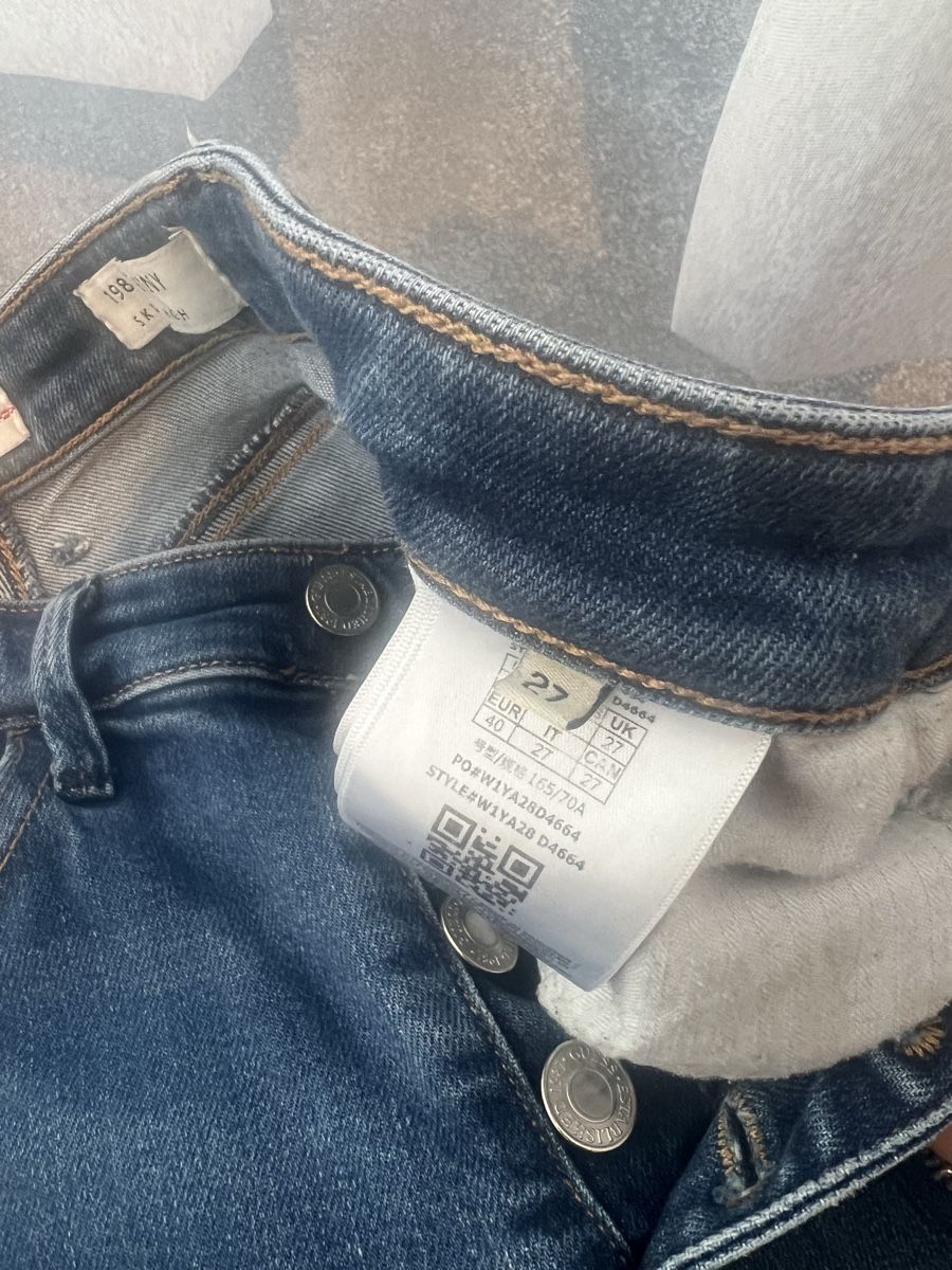 Guess Jeans: Guess Hose Grösse 27 – Usato da Wettswil venduto da alstel24 3
