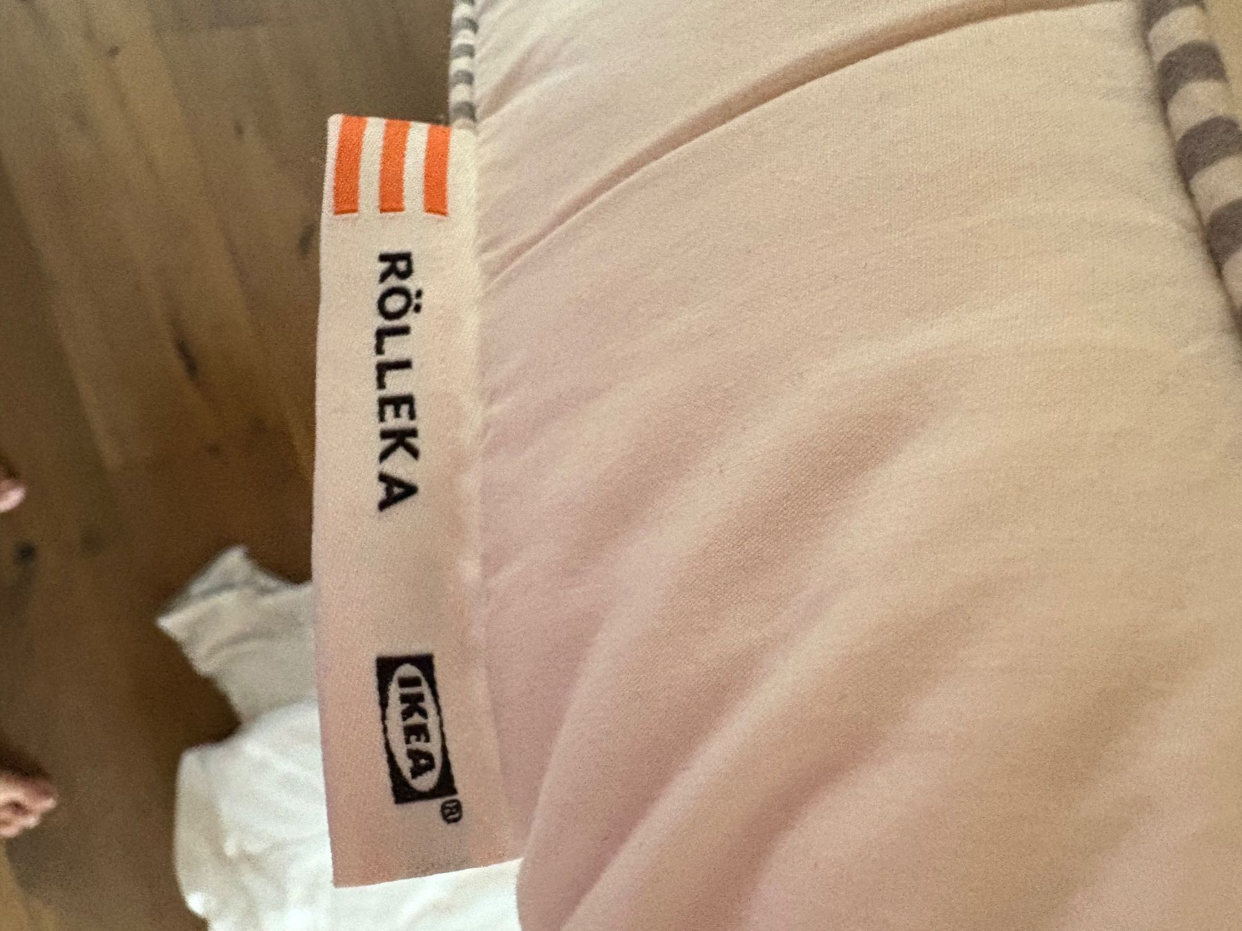 Ikea Coperte: IKEA DUVETS UND KISSEN – Usato da Othmarsingen venduto da shi_z6zz 3