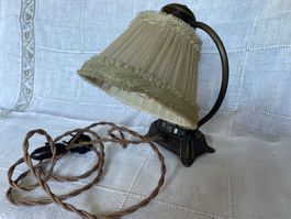 Antike Tischlampe, Nachttischlampe, jugendstil Lampe, Top!