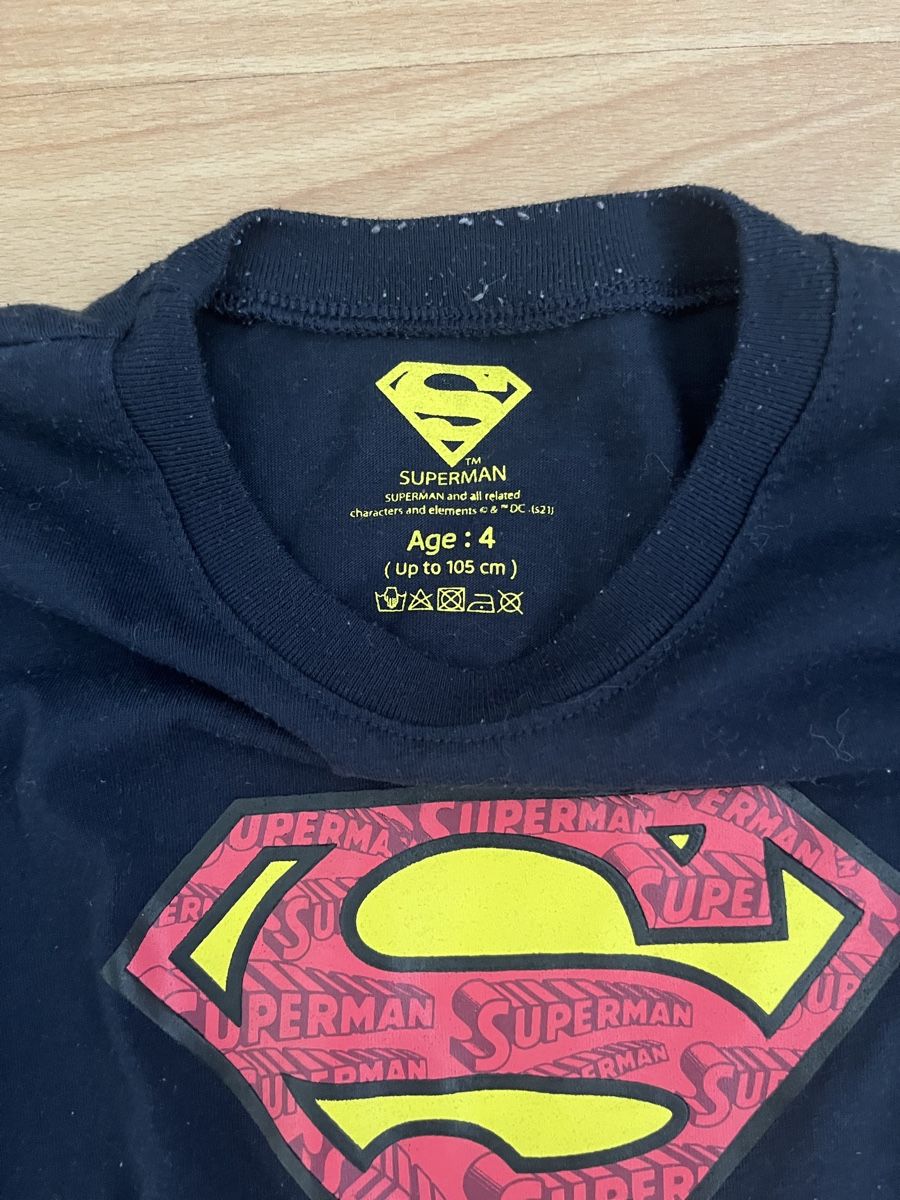 Maglioni & Felpe: Batman  Langarmshirt, Gr. 98 – Usato da Zürich venduto da jmg_8005 1
