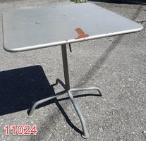Gartentisch, klappbar, 70 x 70