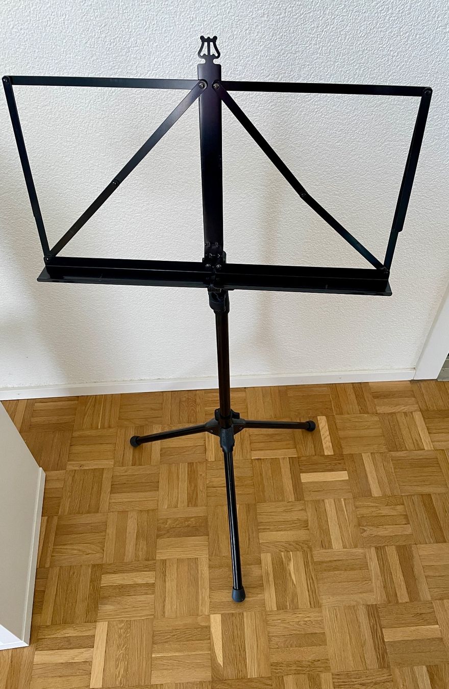 Supports pour instruments & partitions: Notenständer schwarz – D'occasion à Gümligen par soleil149 1