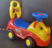 Tolles RutschAuto für kleine Entdecker - Top Zustand!
