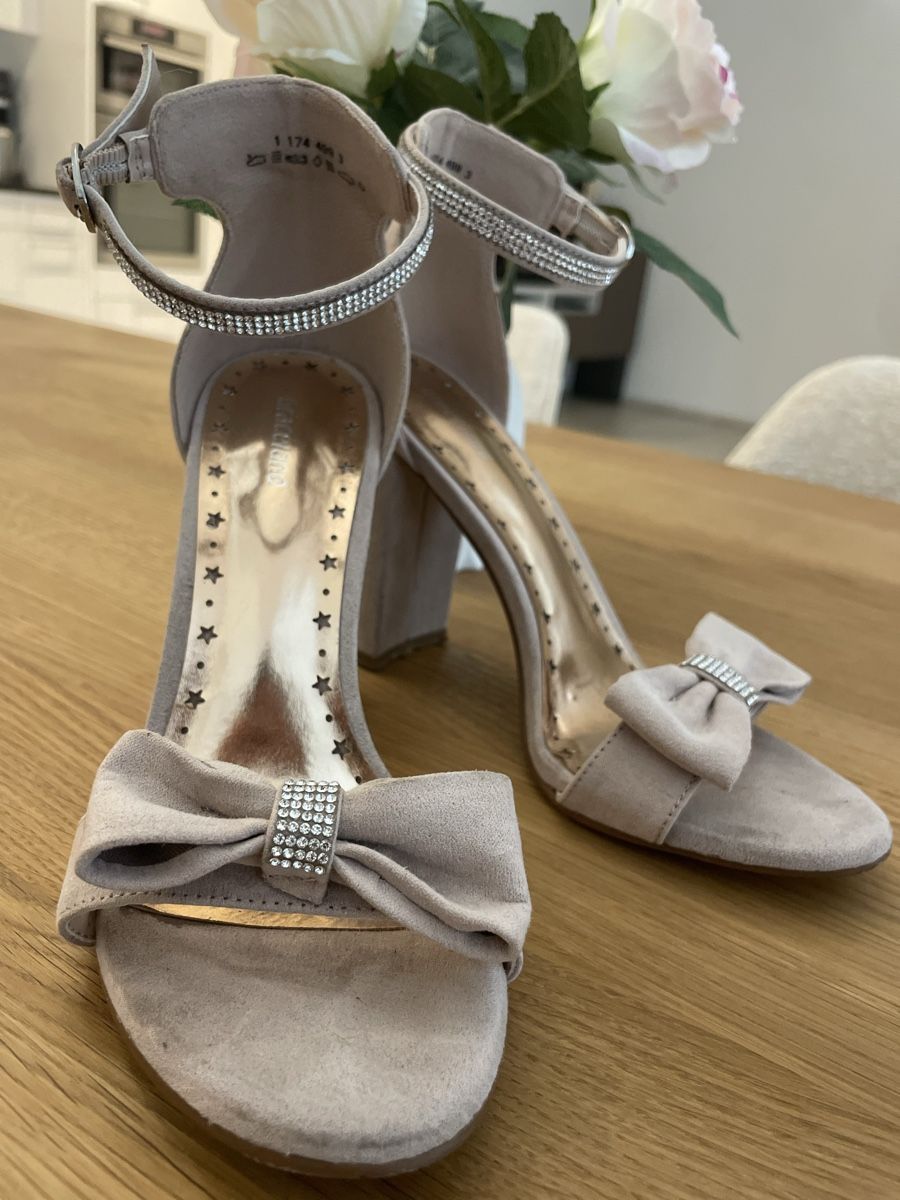 Graceland Damenschuhe: Highheels rosa Grösse 38 mit Steinchen – Gebraucht aus Dürnten von lis_867d 1