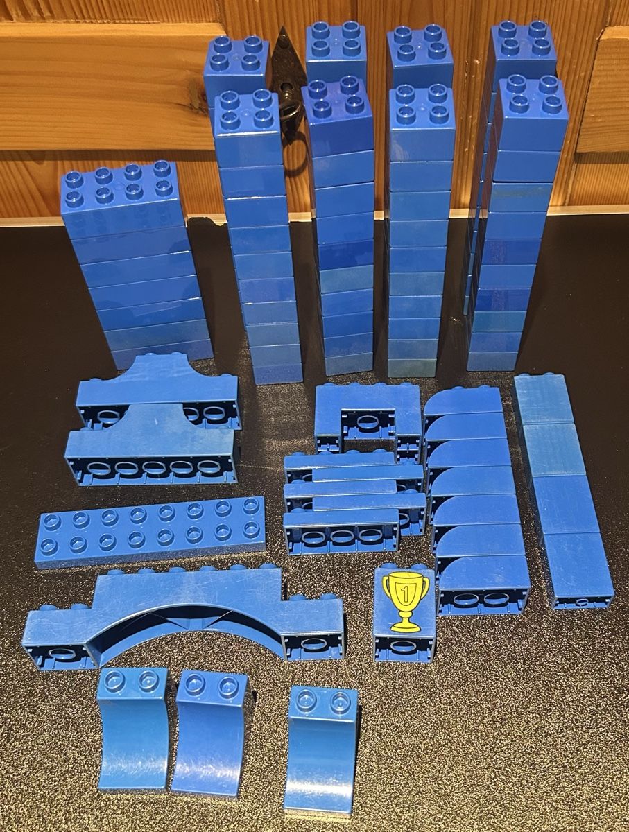 Lego Giocattoli: blaue Duplo Lego Steine – Usato da Oberrüti venduto da SussiundStrolch