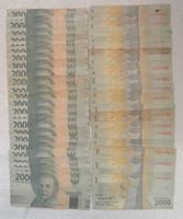 50 Banknoten aus Indonesien: 50 x 2'000 Rupiah