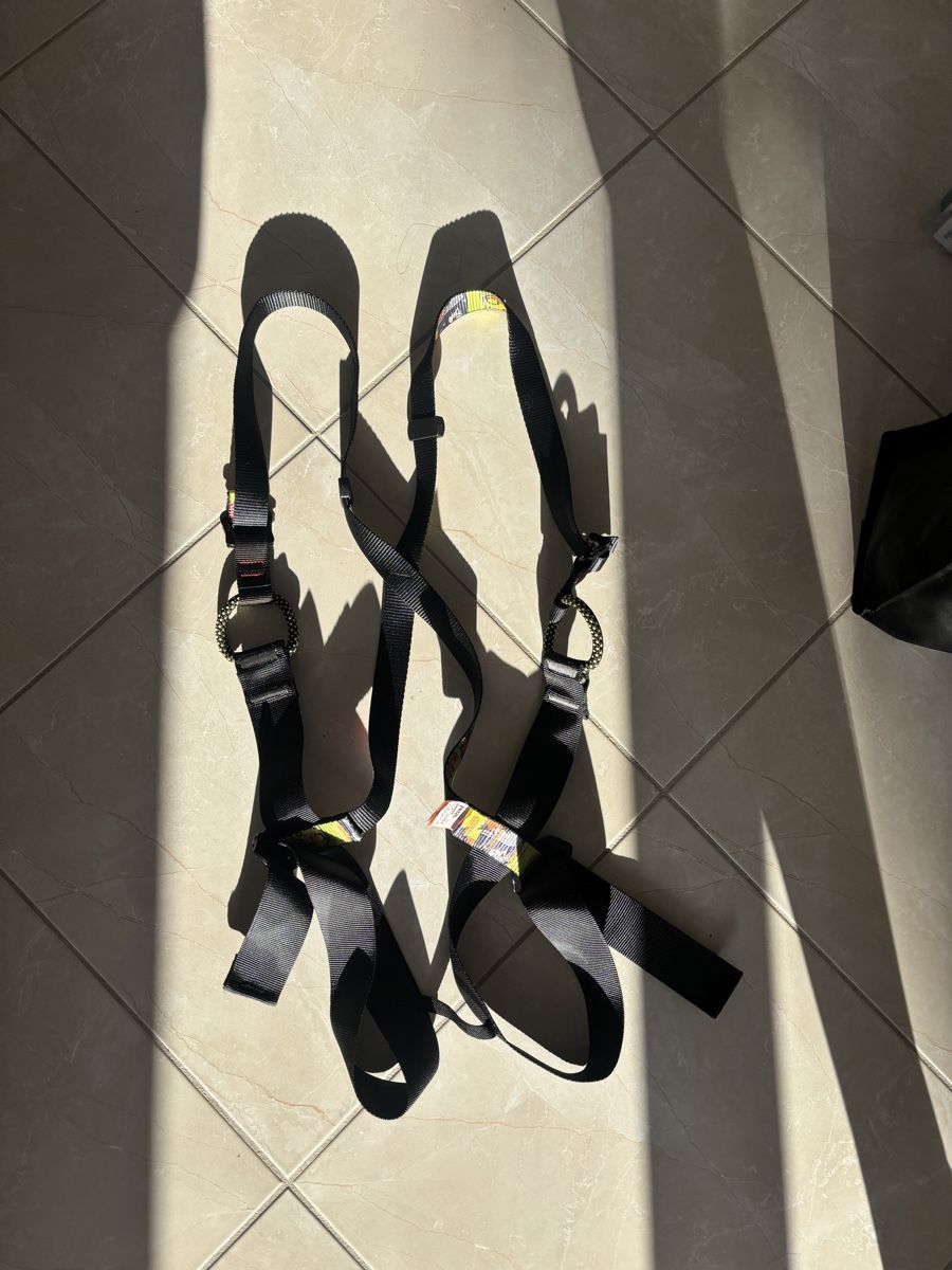Petzl Attrezzatura da arrampicata: Klettergstältli – Usato da Neftenbach venduto da Ginger8413 1