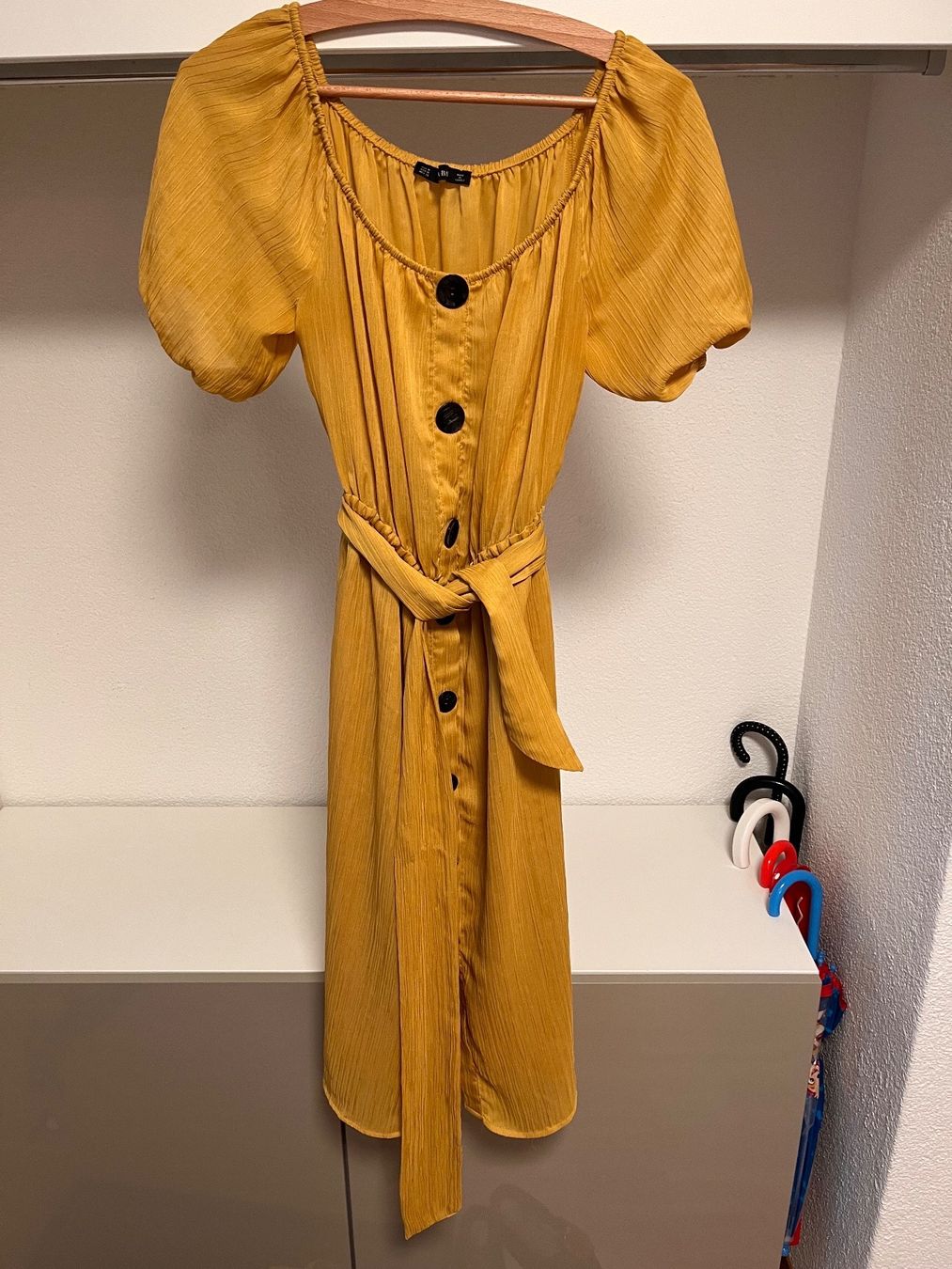Zara Vestiti: Zara Damenkleid – Usato da Wil SG venduto da mar_2jrf