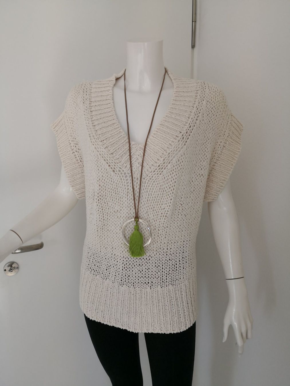 Massimo Dutti Maglioni & Felpe: 🤩MASSIMO DUTTI KURZARM STRICK-PULLOVER ECRU – Usato da Olten venduto da Naja-Twins-Twins 7