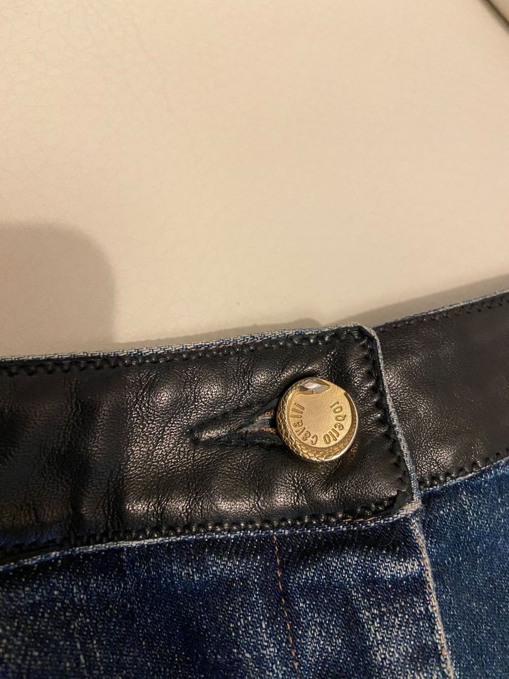 Roberto Cavalli Gonne: Jeansrock von Roberto Cavalli – Usato da Unterengstringen venduto da bar_rh5f 2