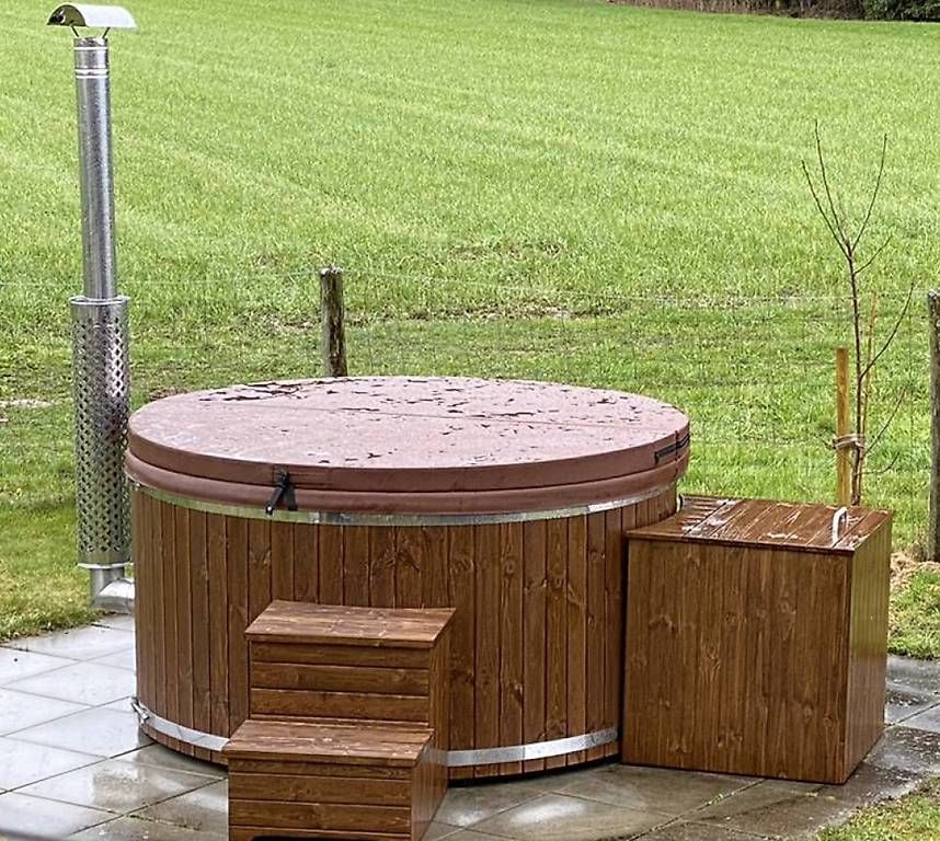 Whirlpool: Hotpot Badefass Whirlpool  – Gebraucht aus Alchenstorf von Misty78