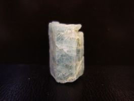 AQUAMARIN KRISTALL 46.5 g 4.3 x 2.8 x 2.2 cm NATUR SKULPTUR