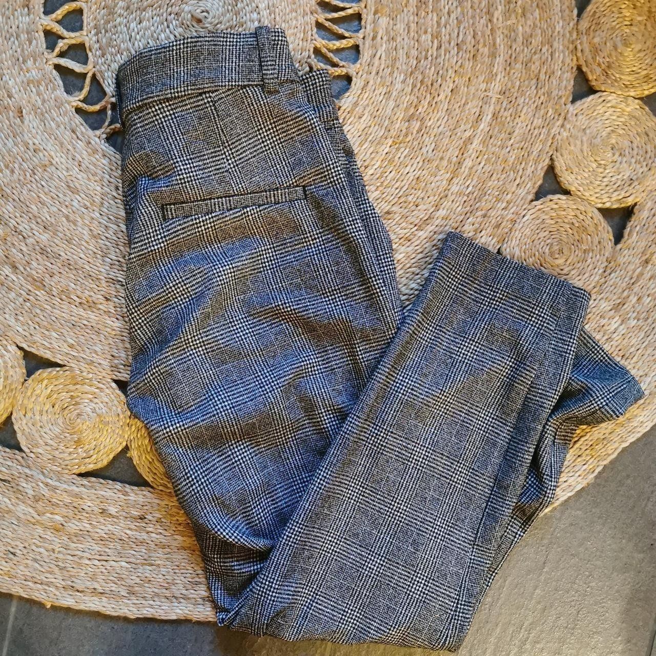 H&M Pantaloni: H&M Slacks Anzug Hose Grau Kariert – Nuovo (secondo la descrizione) da Ringgenberg BE venduto da Vinyl.Love 2
