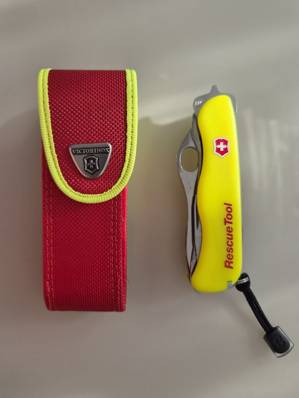 Victorinox Coltelli tascabile: Victorinox Rescue Tool - TOP – Nuovo (secondo la descrizione) da Rüschlikon venduto da Dave830