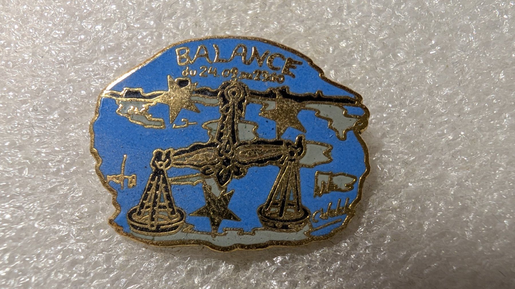 Placchette & Badge: Ansteckpin 168: Sternzeichen – Usato da Oppligen venduto da Pin-Fall-Shop