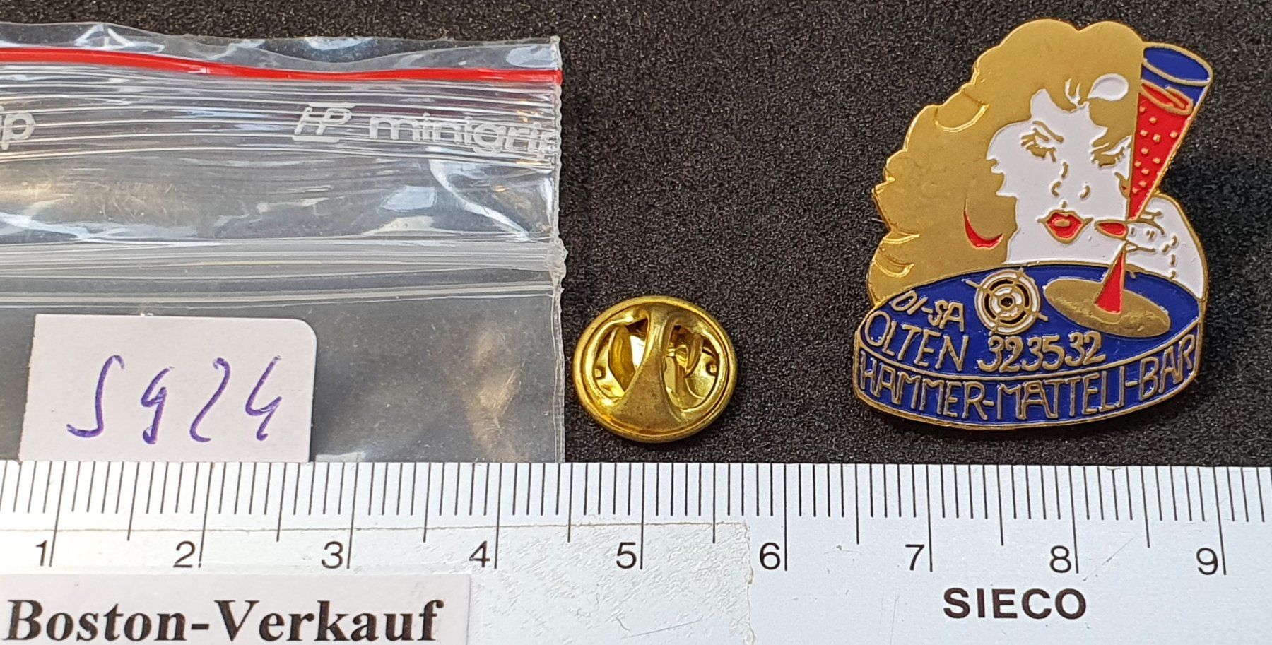 Plaketten & Abzeichen: S924 - Pin Olten Hammer Mätteli Bar – Gebraucht aus Reinach BL von Boston-Verkauf 1