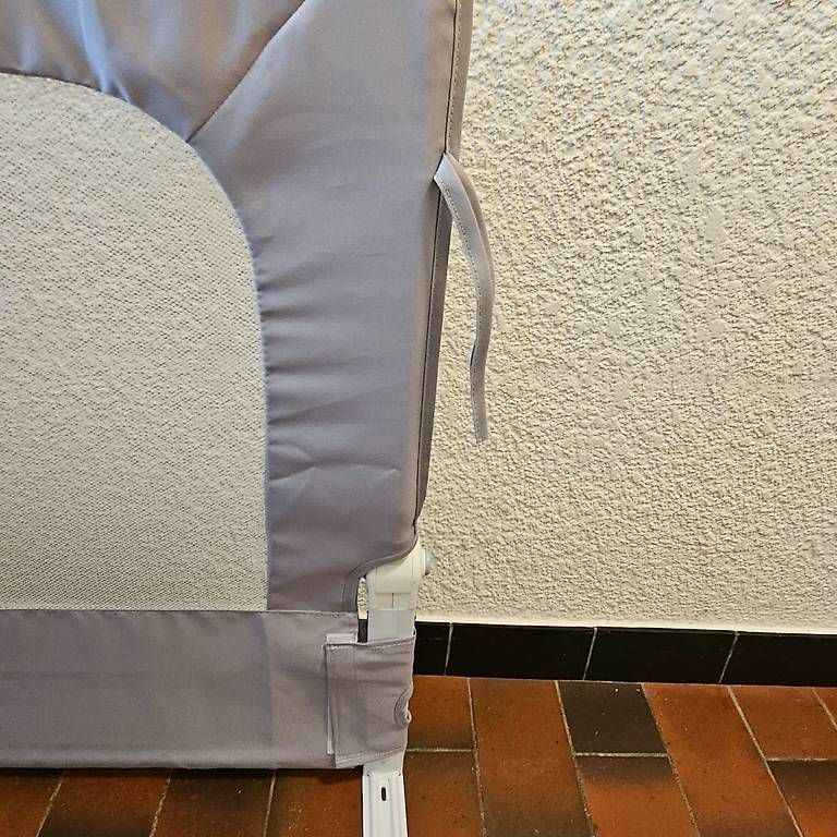 Box & Barriere di sicurezza: Cocon Bettschutzgitter Rausfallschutz – Usato da Berikon venduto da LaGizmo5 2