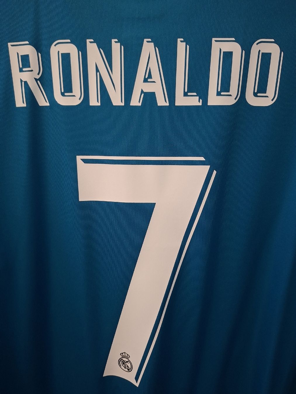 Real Madrid Leibchen & Hosen: RONALDO #7 Original Real Madrid 2017-18 Third Trikot – Gebraucht aus St-Léonard von SwissDealsJersey 3