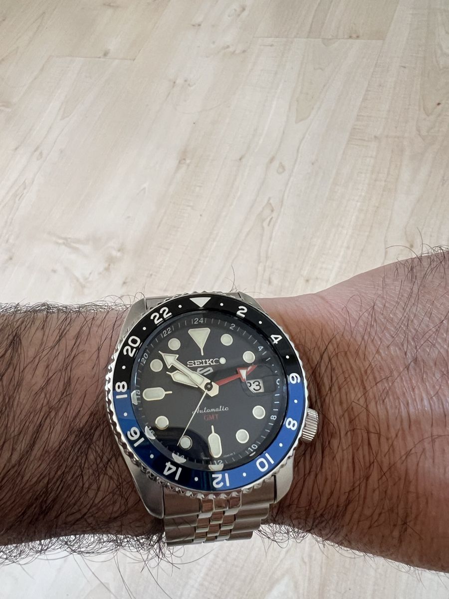 Seiko Orologi: Seiko 5 GMT Pepsi .- NEW! – Nuovo (secondo la descrizione) da Zürich venduto da mvique 8