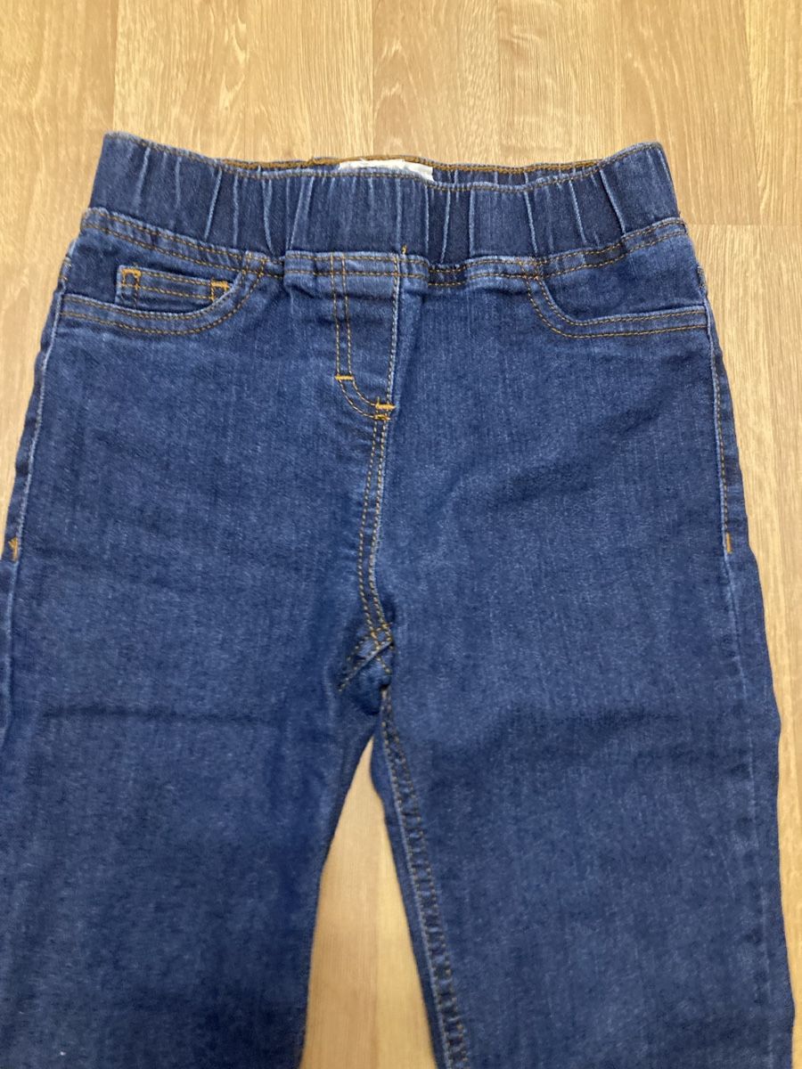 Pantaloni: Mädchen Jeanshose Gr. 128 – Usato da Emmenbrücke venduto da JJ_89 1