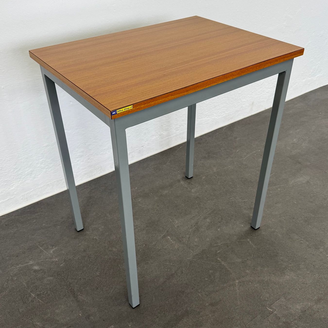 Software: Büro Fürrer Basic Beistelltisch – Usato da Schönenwerd venduto da mcofficeshop 1