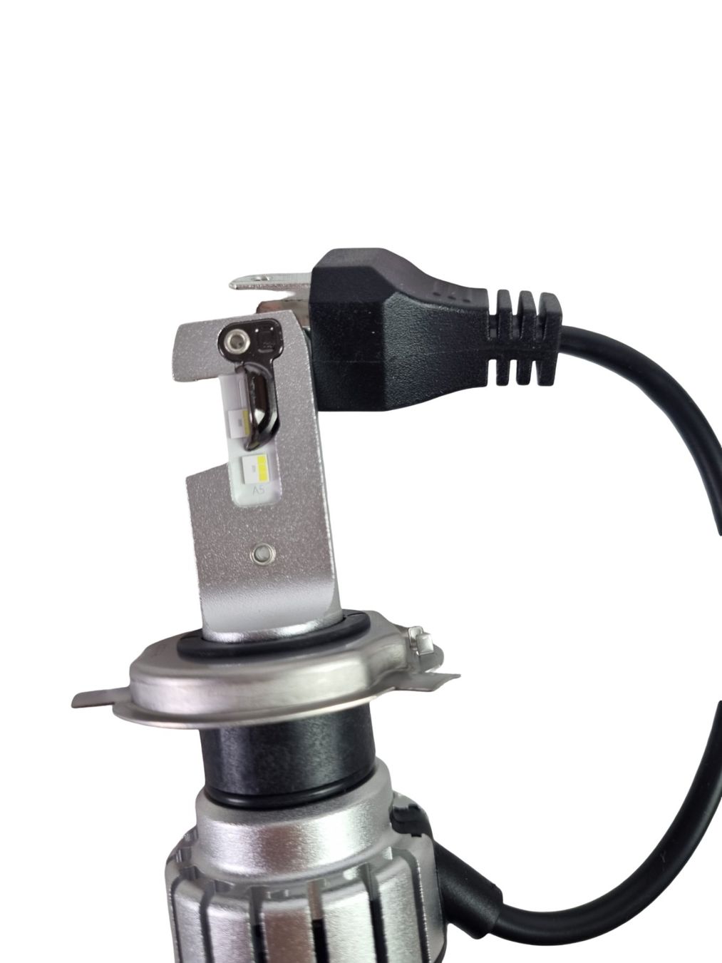Fari: OSRAM Night Breaker H4 – Usato da Wangen b. Olten venduto da Restwert_Wangen 4