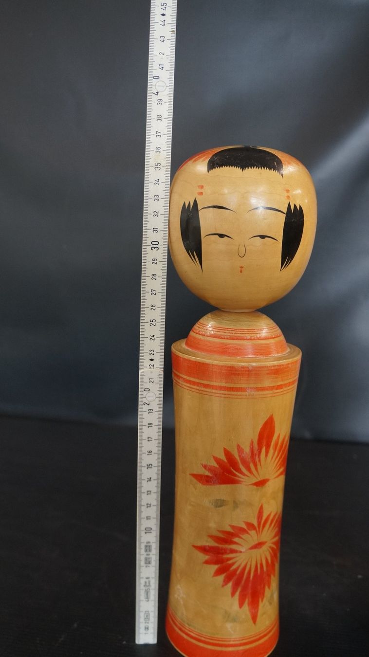 Statuette: Kokeshi Holzpuppe – Usato da Basel venduto da bk_brockibasel 2