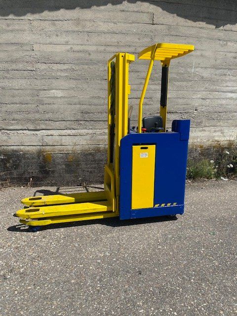 Stöcklin Carrelli elevatori e a forche: Stöcklin Elektro-Stapler ESI 1600 – Usato da Laufen venduto da VERARMUS11 5
