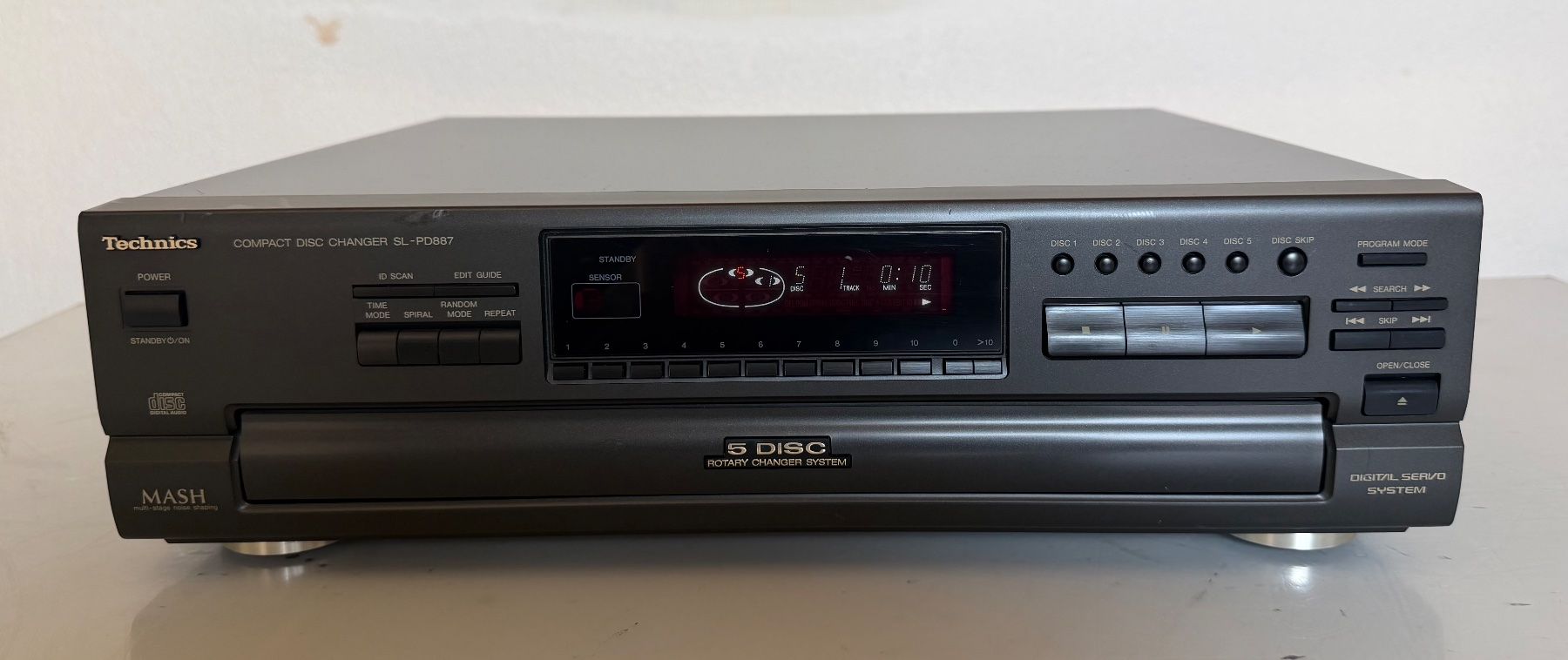 Technics Multimediaplayer & Streamer: Technics SL-PD 887 CD-Wechsler – Gebraucht aus Oberglatt ZH von Kumar2