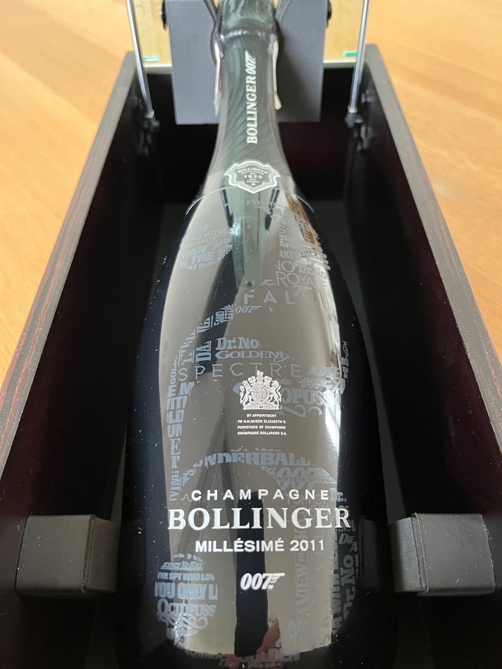 Vino: Bollinger 007 Limited Edition 2011 ungeöffnet – Nuovo (secondo la descrizione) da Basel venduto da ollo75 3